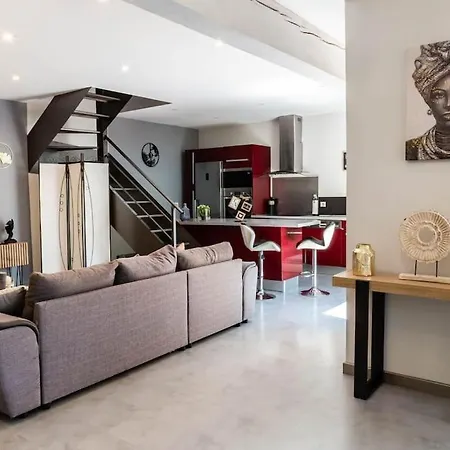 Duplex Moderne Centre Lejlighed *